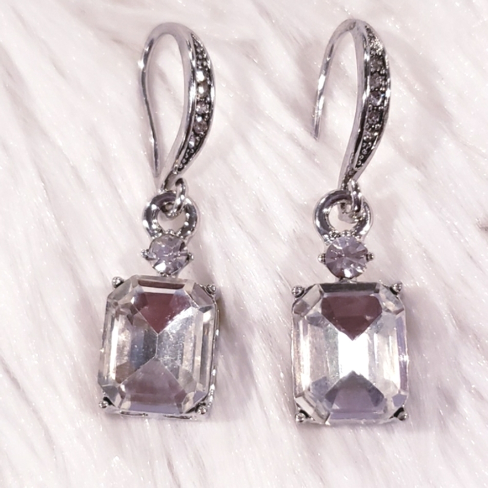 Sparkling Cubic Zirconia Dangle Earrings